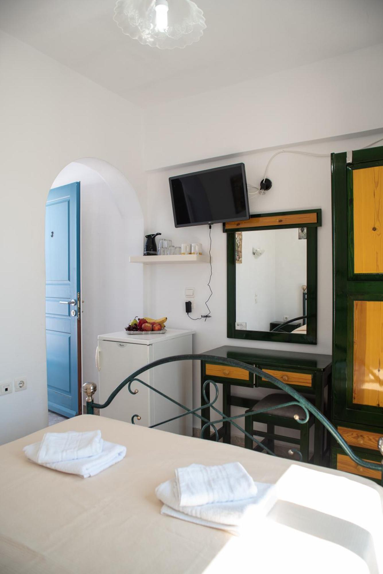 Deep Blue Aparthotel Agios Prokopios  Ngoại thất bức ảnh
