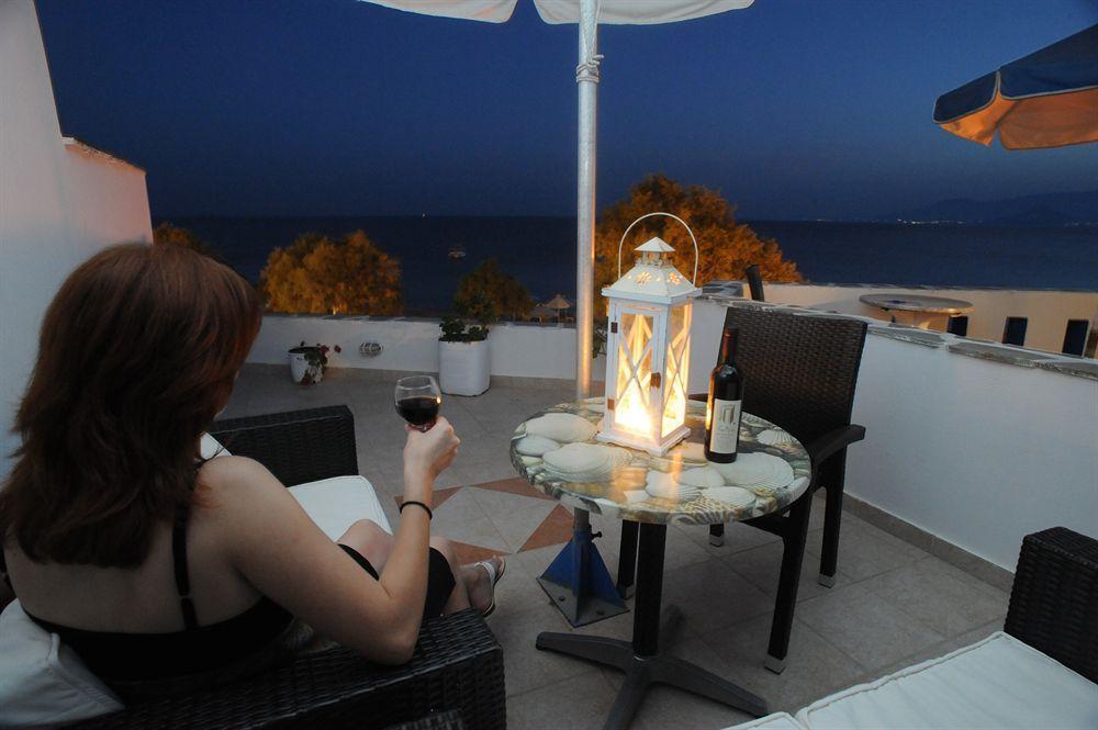 Deep Blue Aparthotel Agios Prokopios  Ngoại thất bức ảnh